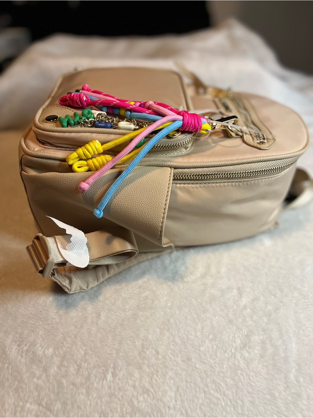NWT✨ Steve Madden NYC Women’s Dome Core Mini Backpack w/ Multicolor Tassel Charm - Picture 7 of 7